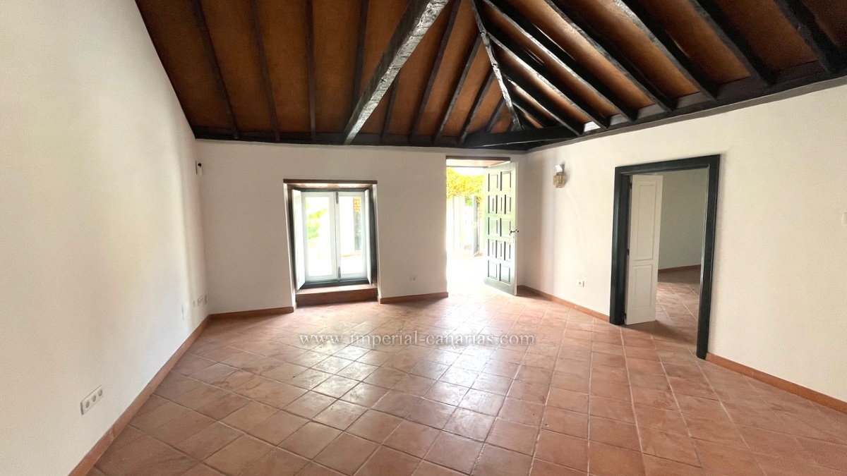 Inmobiliaria, Puerto de la Cruz, Tenerife