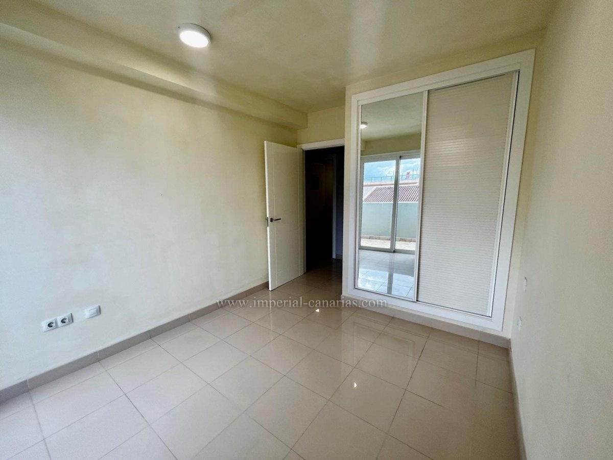 Inmobiliaria, Puerto de la Cruz, Tenerife